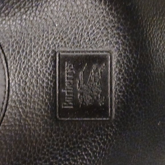 Burberrys Vintage EUC Leather Black Bucket crossbody with Tassels & dust bag - Picture 8 of 8